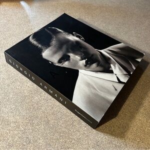 2000 - 2001 Giorgio Armani Exhibition Guggenheim Museum Coffee Table Book